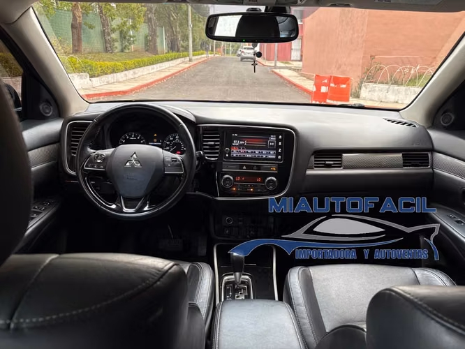 Mitsubishi Outlander SE M. 2019 - Imagen 11