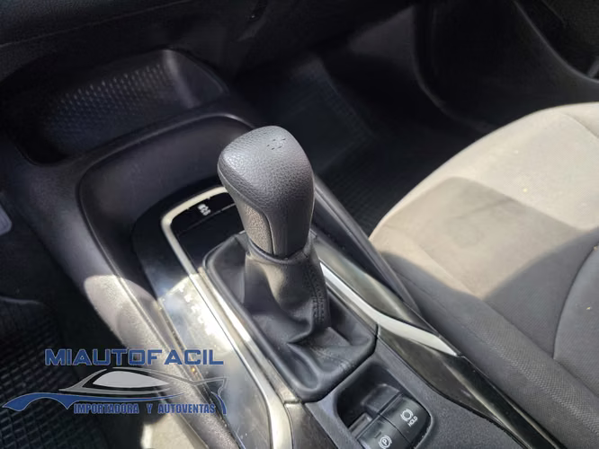 Toyota Corolla LE M. 2022 - Imagen 7
