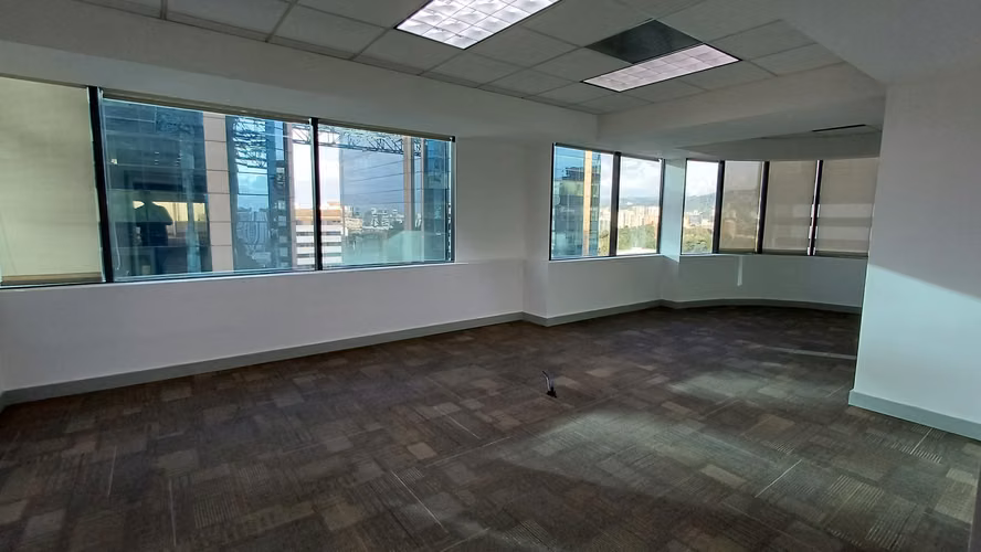 Oficina en Renta en Europlaza z14 de 750 m2 - Imagen 11
