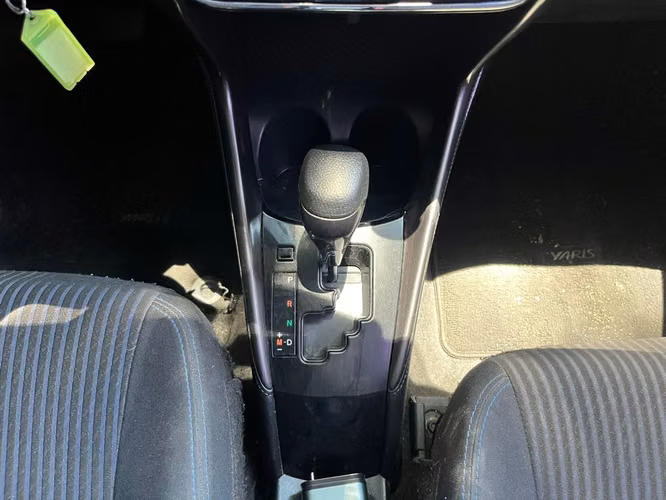 Toyota Yaris de Agencia Modelo 2023