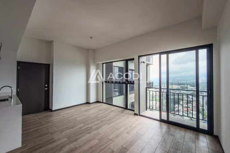 Apartamentos en nivel alto en Altaire, zona 11