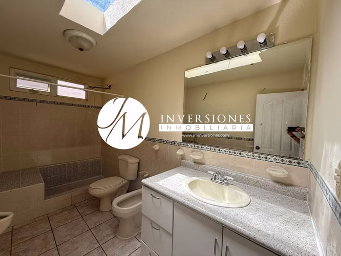 Casa en Venta de 3 Dormitorios en Carretera a San José Pinula - Imagen 4