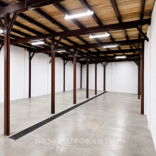 Bodega en renta zona 5 La Palmita de 400 m² + parqueo exterior