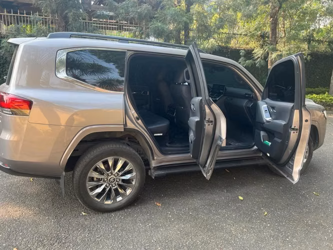 Camioneta Land Cruiser