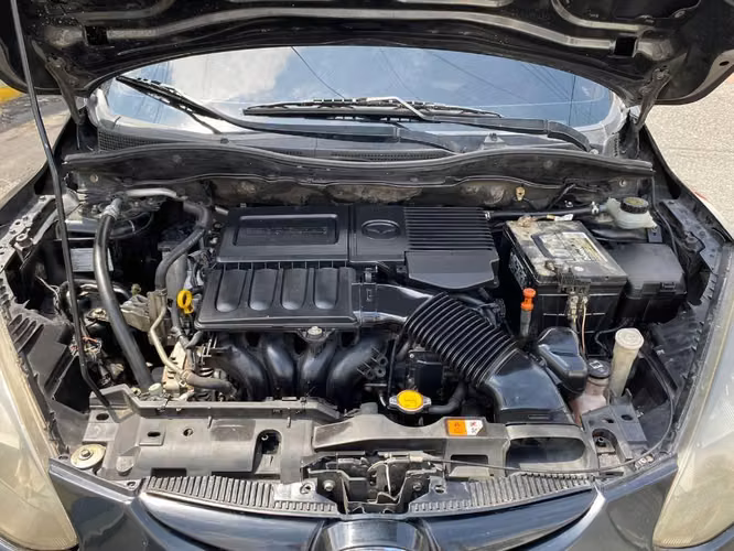 MAZDA 2 MODELO 2013 - Imagen 5