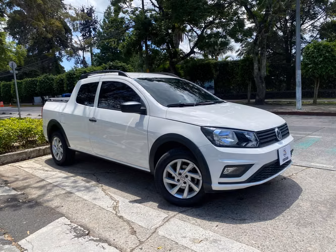 Volkswagen Saveiro Doble Cabina De Agencia Modelo 2021