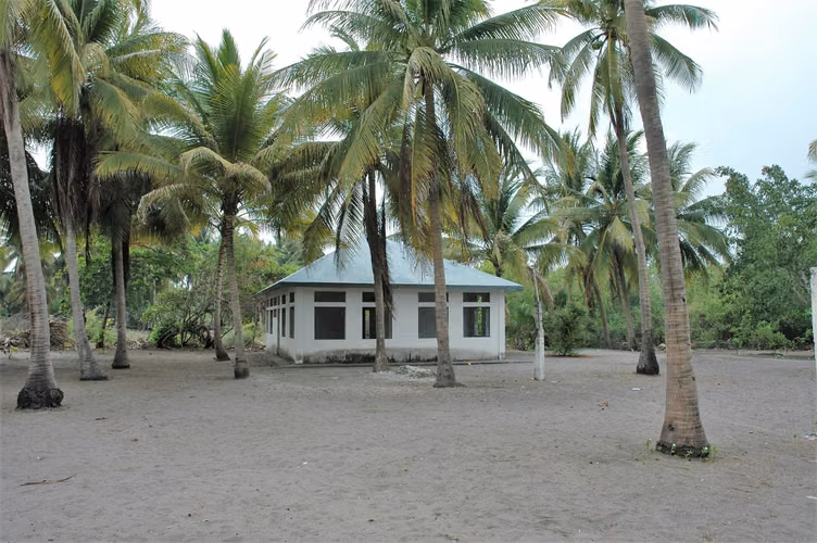Terreno Frente al Mar con Chalet en Venta – Playa de Tulate, Retalhuleu. - Imagen 3
