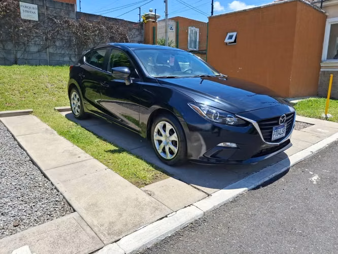 Mazda 3 Hatchback 2016