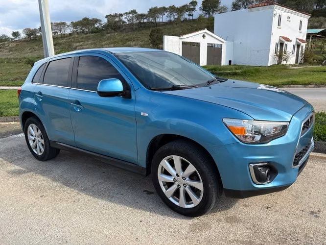 Mitsubishi outlander sport se2014