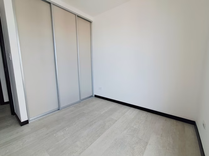 APARTAMENTO CON LÍNEA BLANCA PARA ESTRENAR EDIFICIO VERDÚ 140.67 MTS2, 3 DORMITORIOS, ZONA 13 - Imagen 10