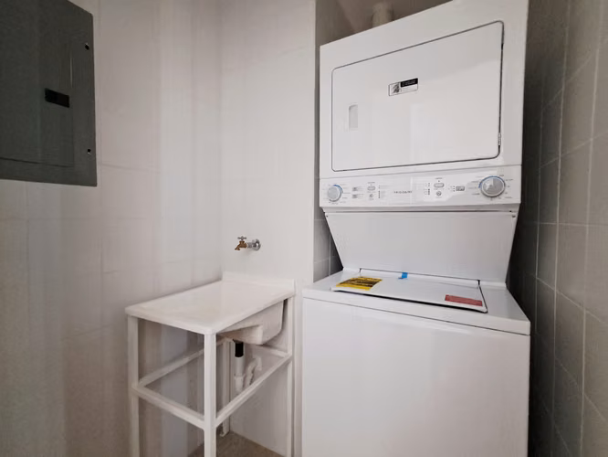 APARTAMENTO CON LÍNEA BLANCA PARA ESTRENAR EDIFICIO VERDÚ 140.67 MTS2, 3 DORMITORIOS, ZONA 13 - Imagen 7