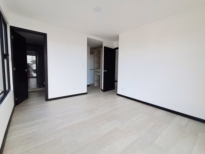 APARTAMENTO CON LÍNEA BLANCA PARA ESTRENAR EDIFICIO VERDÚ 140.67 MTS2, 3 DORMITORIOS, ZONA 13 - Imagen 11