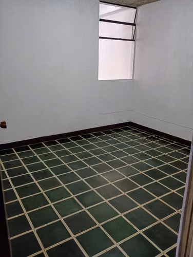 CASA EN VENTA EN ZONA 11 COLONIA GRANAI FUERA DE GARITA