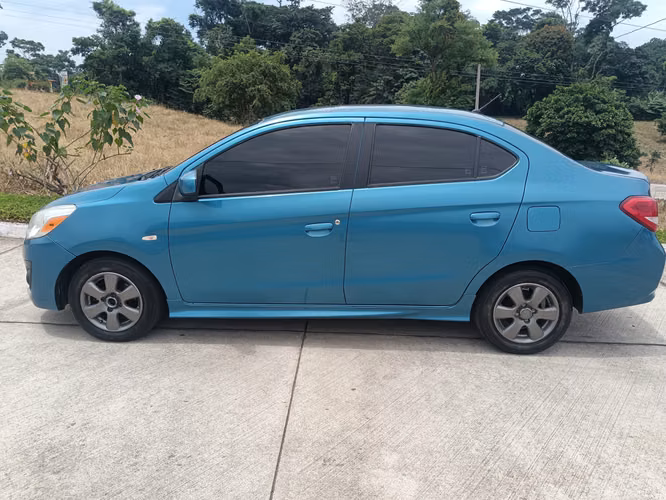 MITSUBISHI MIRAGE G4 2018 - Imagen 3
