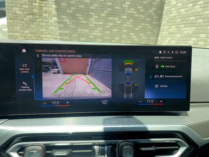 BMW 330e Hybrid de Agencia Modelo 2023