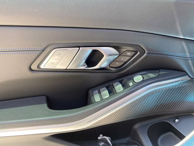 BMW 330e Hybrid de Agencia Modelo 2023