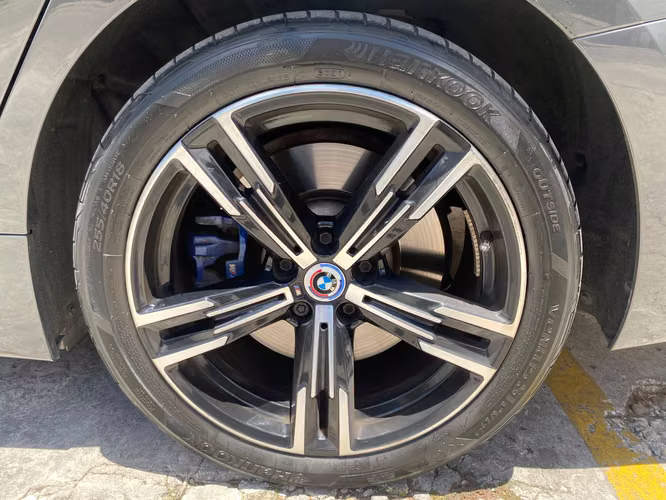 BMW 330e Hybrid de Agencia Modelo 2023
