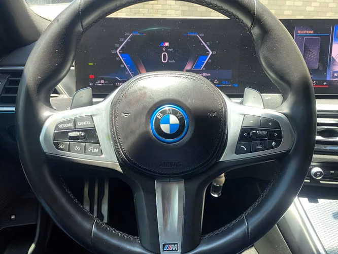 BMW 330e Hybrid de Agencia Modelo 2023