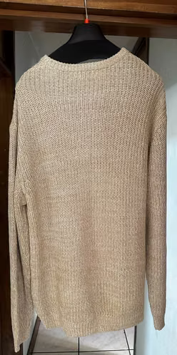 Suéter Henley  Tejido Knightsbridge – Talla M | Color Beige - Imagen 2