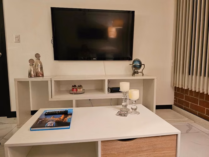Excelente apartamento en venta en Edificio Fontainebleau | Zona 15 VH1 de 2 habitaciones