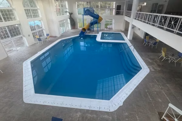 VENDO CASA EN CLUB DE GOLF ALTA VISTA - SAN JOSE PINULA - Imagen 17