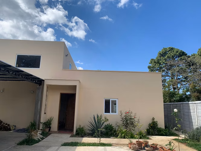 VENDO CASA EN CLUB DE GOLF ALTA VISTA - SAN JOSE PINULA - Imagen 3