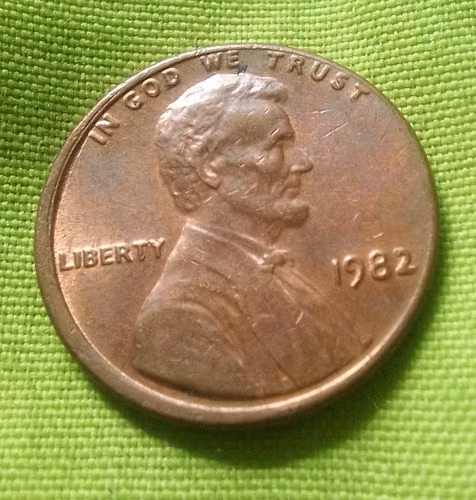 Error 1982 LIBERTY ONE CENT LINCOLN USA MONEDA FUERA DEL CENTRO DDO DOBLE TROQUEL