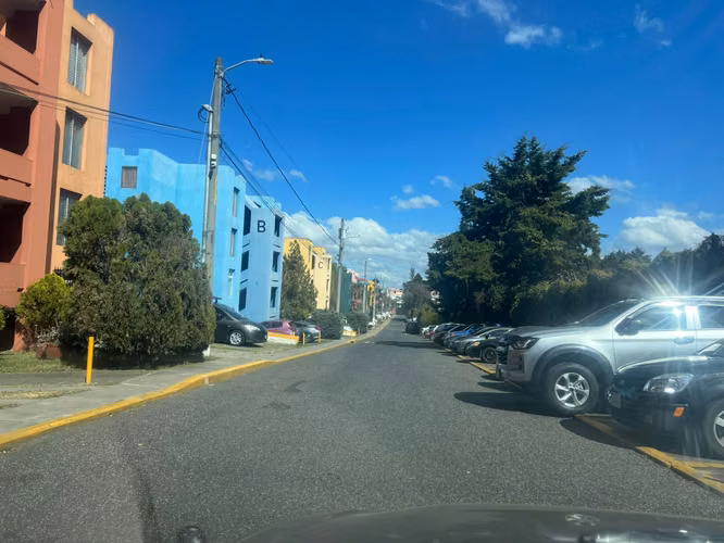 ALQUILO COMODO APARTAMENTO EN CONDOMINIO TORRES DE TULAM ZU Z/4 DE MIXCO - Imagen 2