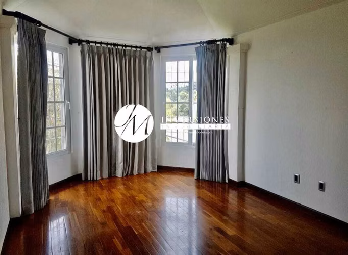 Casa en renta de 5 Dormitorios en zona 16 - Imagen 7