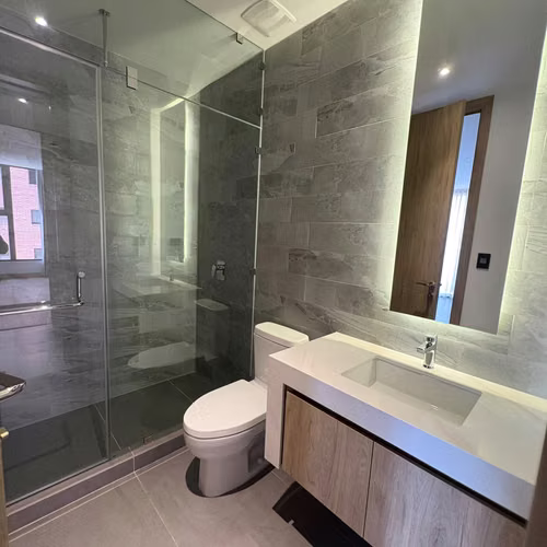 APARTAMENTO EN RENTA EN ZONA 14 CON BALCON - TORRE VERTIC - Imagen 20