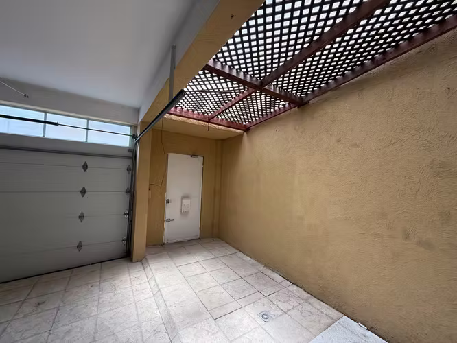 Vendo casa en Carretera a El Salvador Km. 16.5 ARRAZOLA REMATE BANCARIO!! - Imagen 10