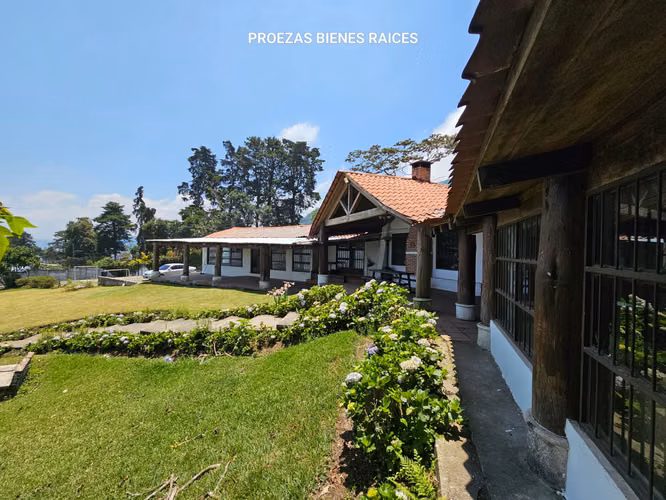 Casa con vista al lago de Amatitlan, venta, Santa Elena Barillas