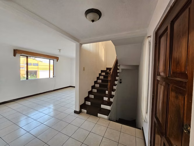Ciudad San Cristobal, casa en venta, cercano a Pricesmart, Sankris mall, etc.
