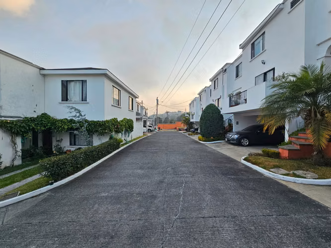 Ciudad San Cristobal, casa en venta, cercano a Pricesmart, Sankris mall, etc.