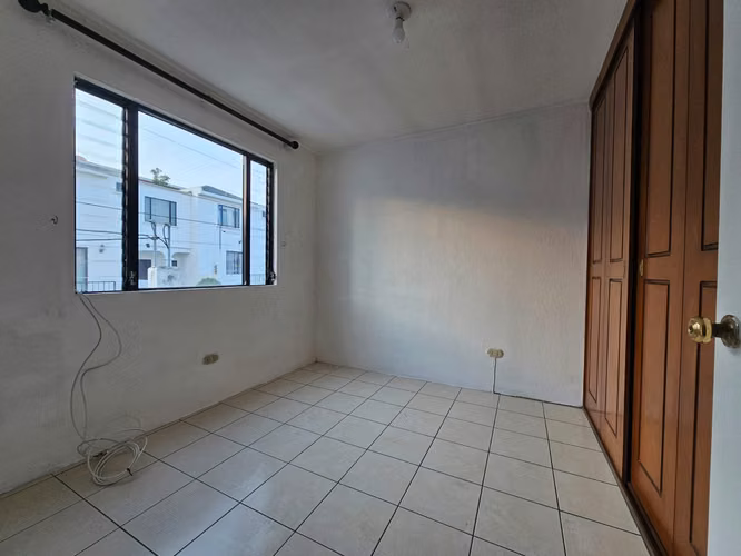 Ciudad San Cristobal, casa en venta, cercano a Pricesmart, Sankris mall, etc.