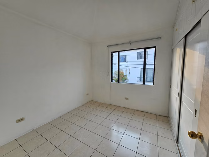 Ciudad San Cristobal, casa en venta, cercano a Pricesmart, Sankris mall, etc.