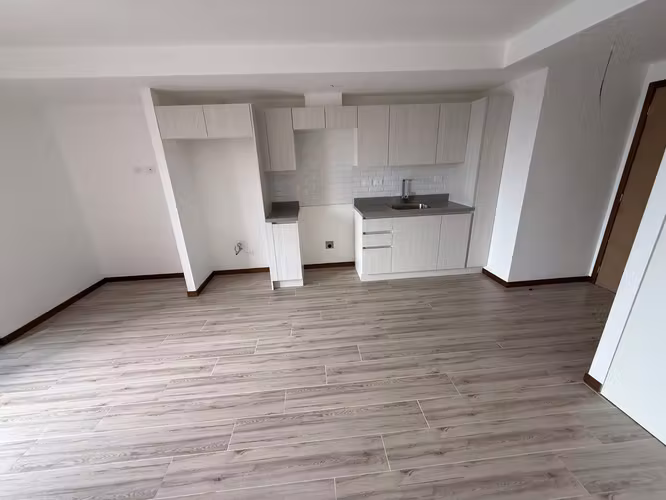 Venta de Apartamento en Zona 10 – Cerca de Diagonal 6, Edificio Nuevo - Imagen 12