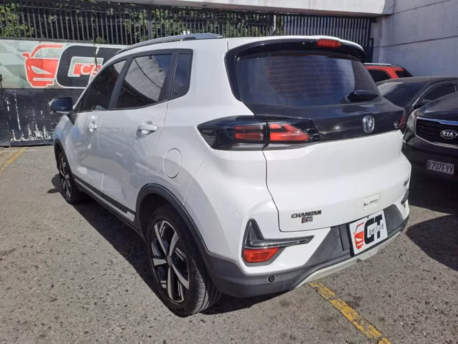 Changan Cs15 2022 de Agencia Automático y Tiptronic