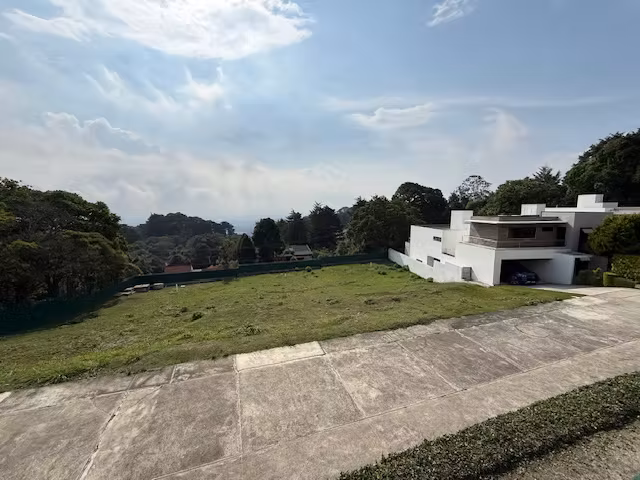 Vendo terreno en Santa Catarina Pinula 20 calle final Zona 10