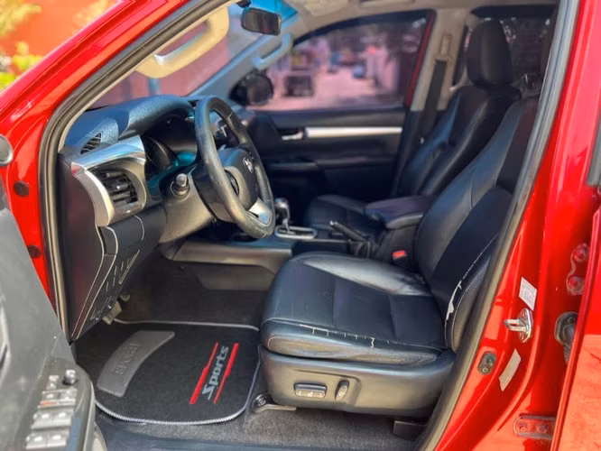 TOYOTA HILUX SRV 3.0 2016 AUTOMÁTICO TURBO DIESEL! DMAX, L200 NP 300