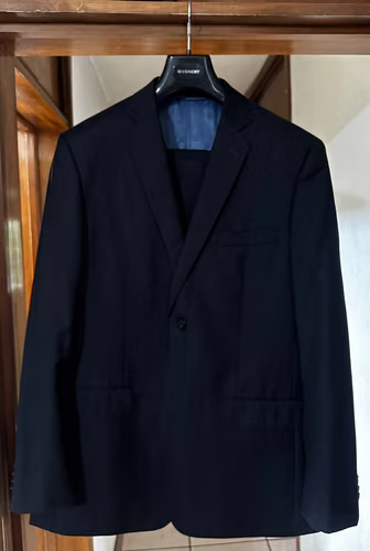 OPPORTUNITY! Givenchy Original 42R Color: Midnight Blue