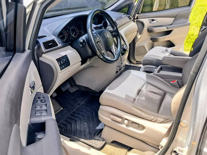 2016 HONDA ODYSSEY EXL 3.5L V6 RÉCORD AGENCIA