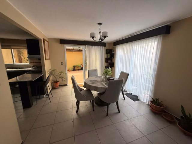 Vendo casa en Carretera a El Salvador CONDOMINIO SOBRE CARRETERA