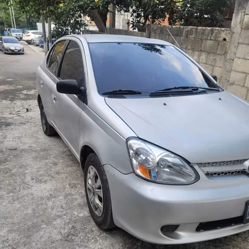 TOYOTA ECHO 2003 AUTOMÁTICO