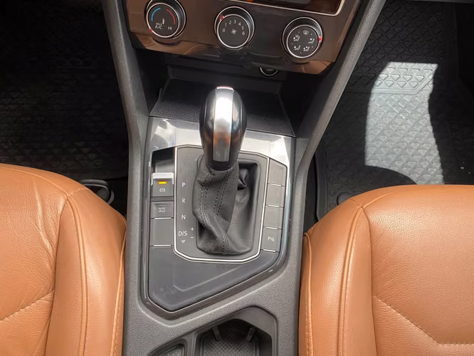 Volkswagen Tiguan 250 TSi de Agencia Modelo 2021