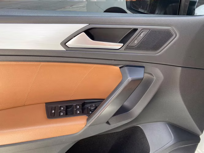 Volkswagen Tiguan 250 TSi de Agencia Modelo 2021