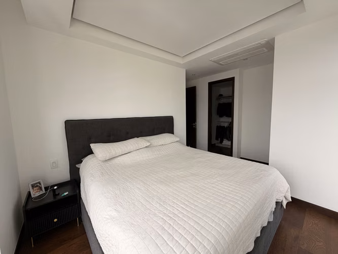 APARTAMENTO EN RENTA CON VISTA A LOS VOLCANES EN ZONA 10 VASANTA