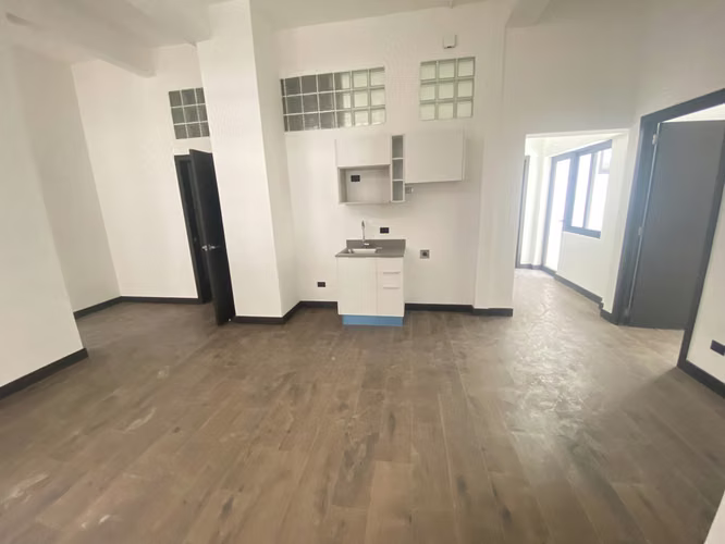 APARTAMENTO EN ALQUILER PARA ESTRENAR EN ZONA 1 AVENIDA ELENA CON PATIO