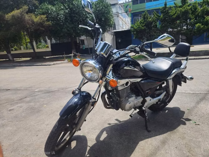 Moto Shadow 150 - 2026