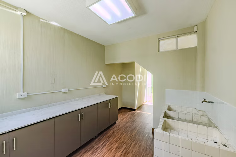 Casa en sector Oakland, Zona 10 - Imagen 6